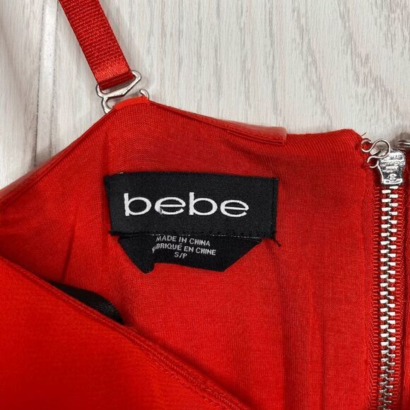 Bebe Women's Chiffon Sleeveless Overlay Crop Top Red Size Small - Picture 6 of 6